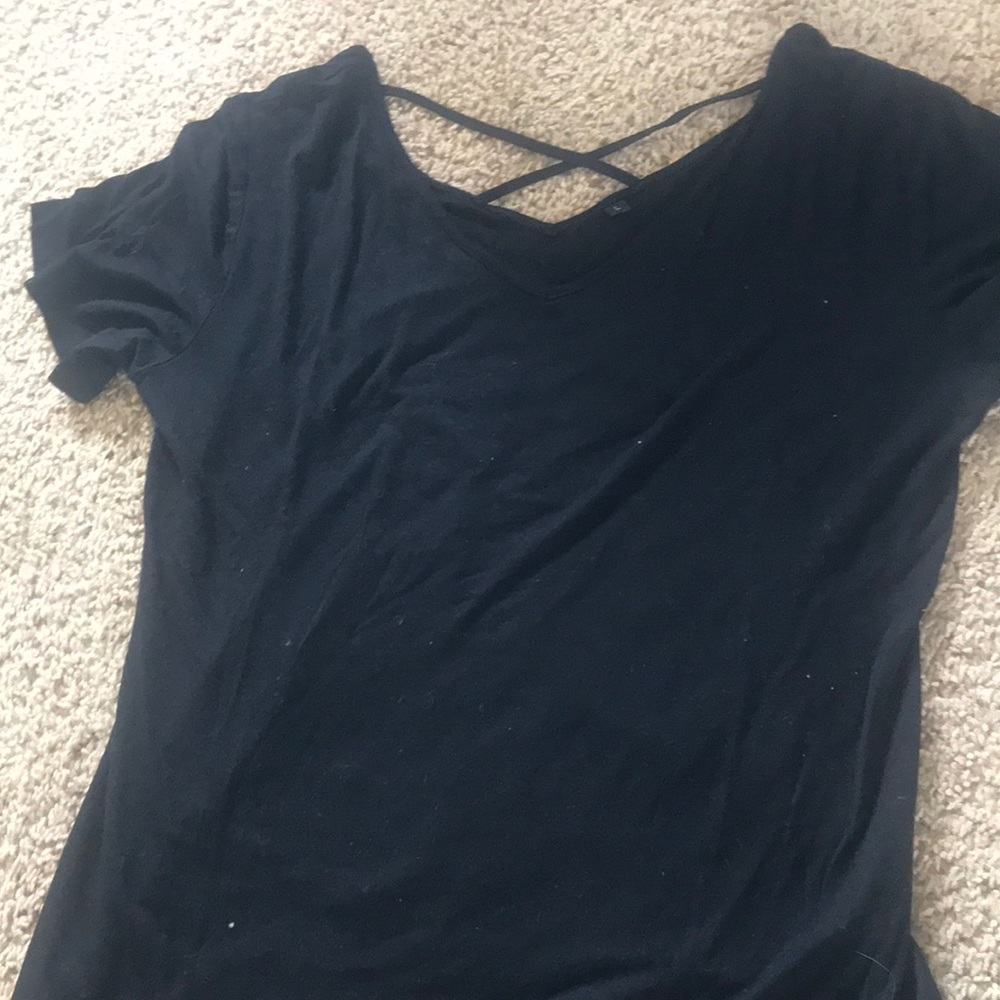 Black tee with cross cross back